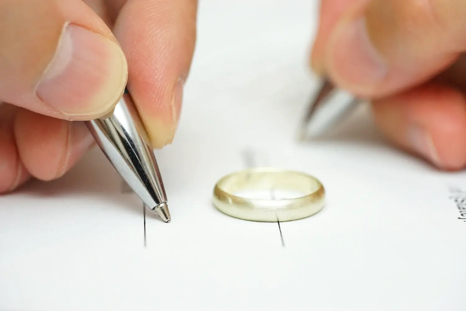 Strengthening Your Position in Divorce Negotiations with Professional Mediation Street